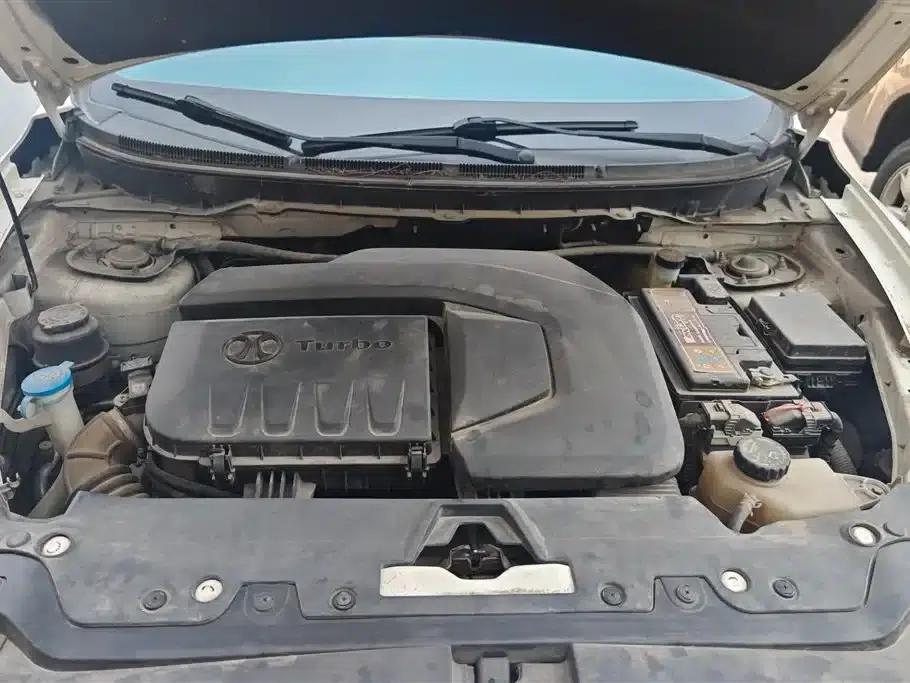 2015 Senova X65 2.0T Automatic Elite — миниатюра 10