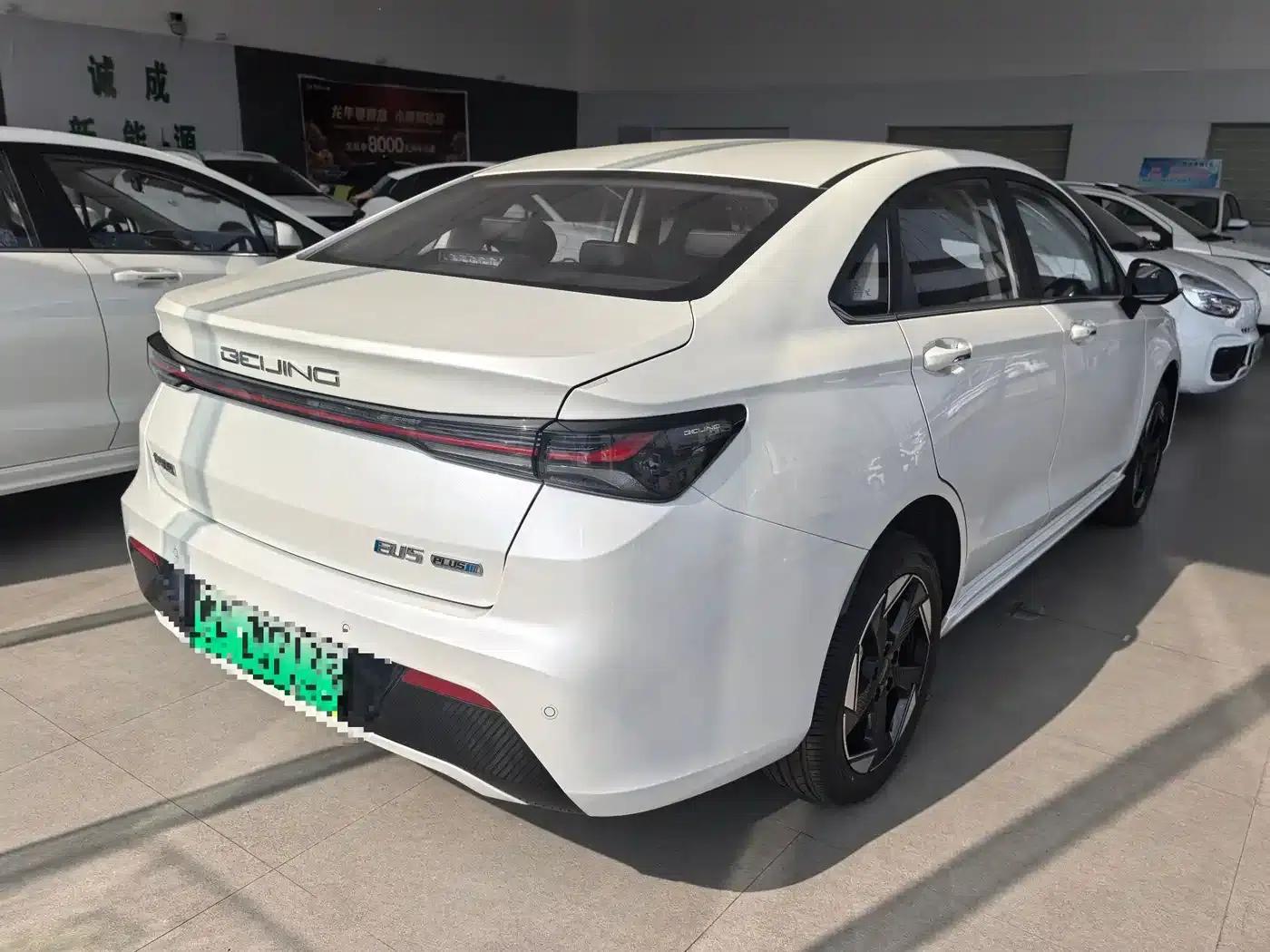 Beijing EU5 PLUS 2023 R600 Premium Edition — миниатюра 7