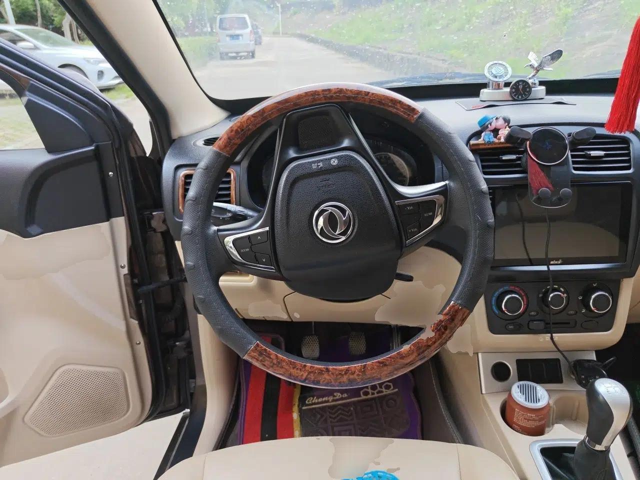 Dongfeng Fengon 330 2014 1.5L Manual Utility Version DK15 — миниатюра 10