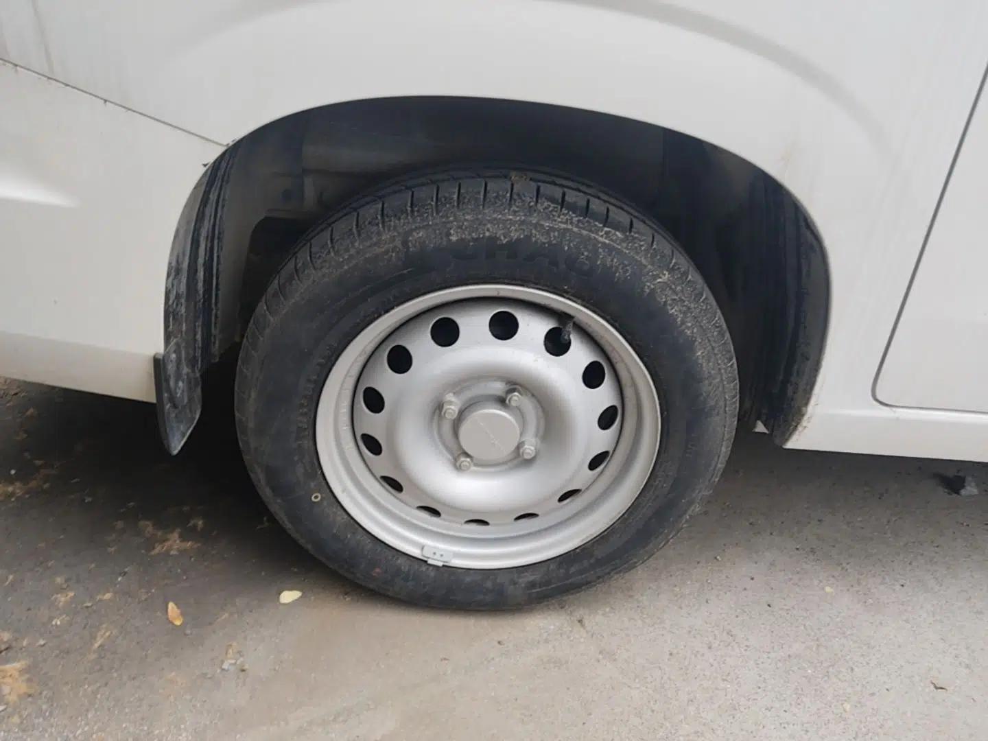 Dongfeng Fengon 380 2022 1.5L Standard Edition 7-Seater Passenger Vehicle — миниатюра 11