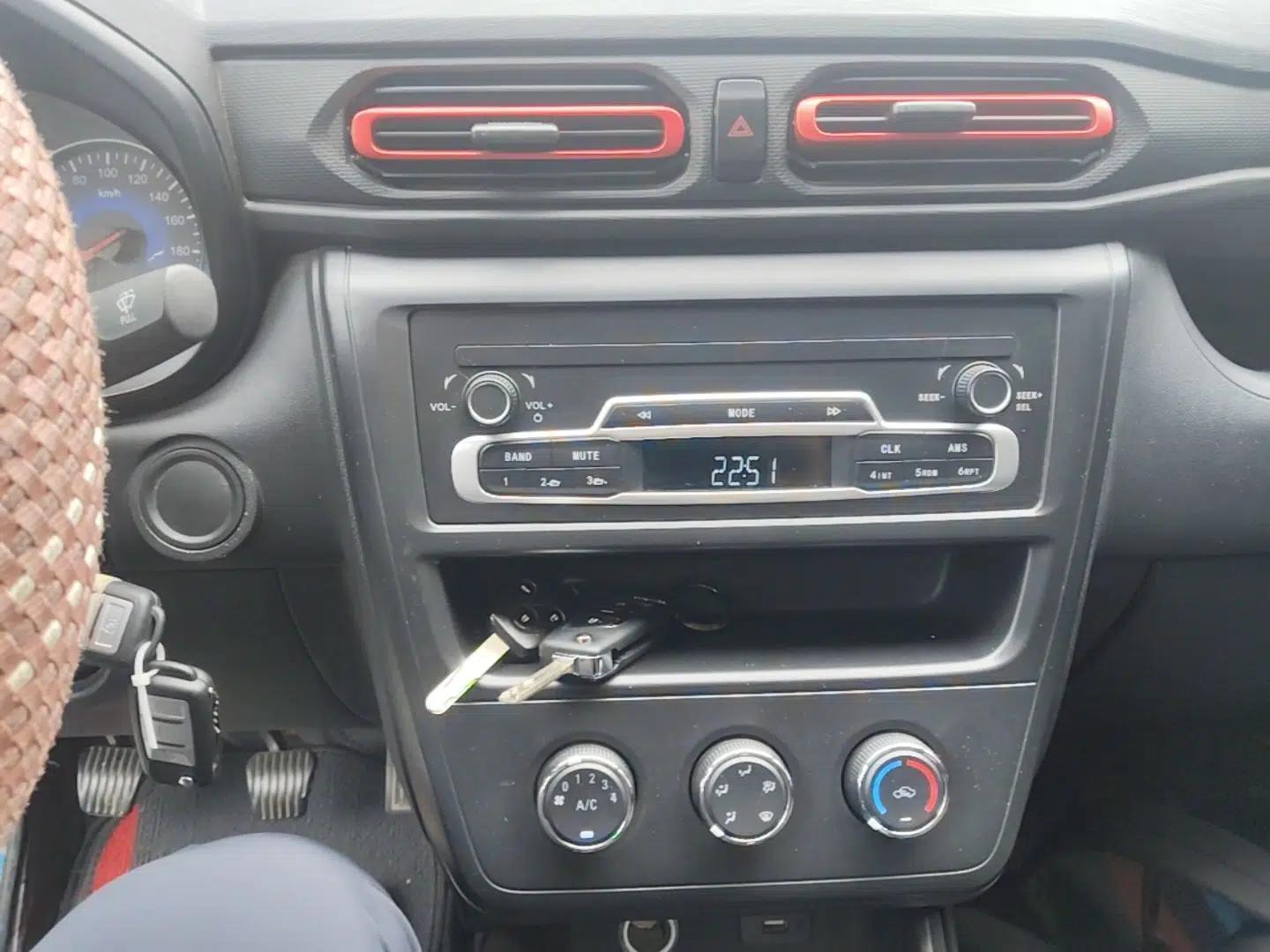 Dongfeng Fengon 380 2022 1.5L Standard Edition 7-Seater Passenger Vehicle — миниатюра 15