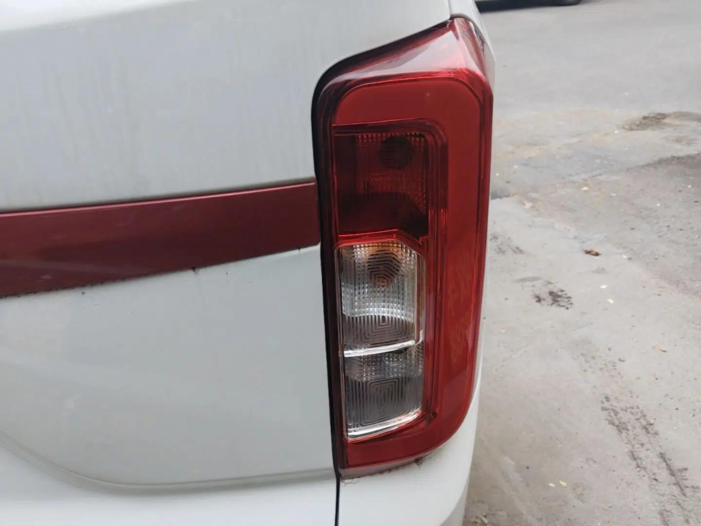 Dongfeng Fengon 380 2022 1.5L Standard Edition 7-Seater Passenger Vehicle — миниатюра 9