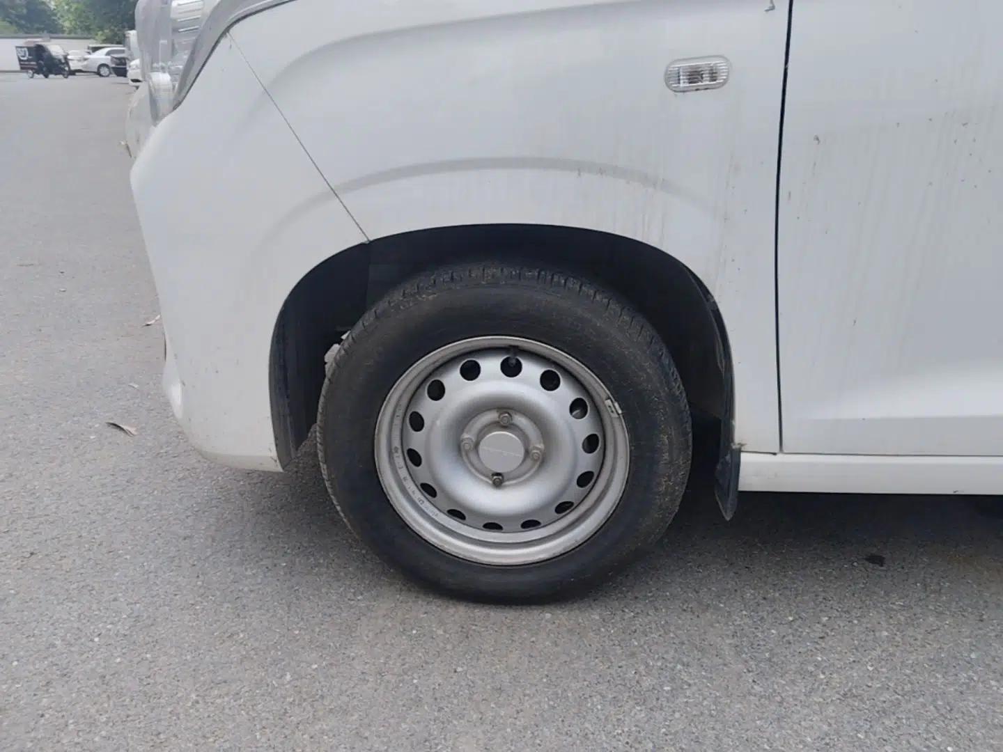 Dongfeng Fengon 380 2022 1.5L Standard Edition 7-Seater Passenger Vehicle — миниатюра 10