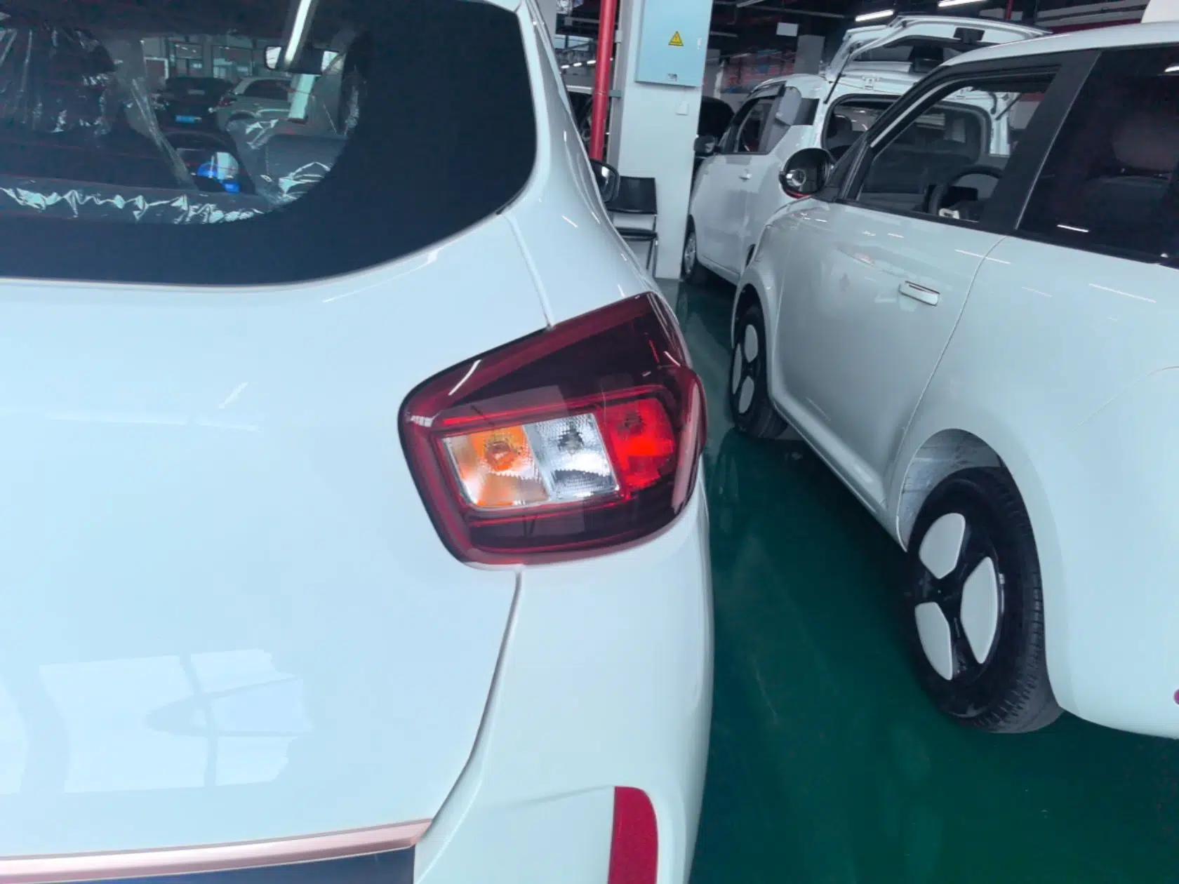 Dongfeng NAMMI BOX 2022 Chasing Wind Edition 331 km Standard Model — миниатюра 14