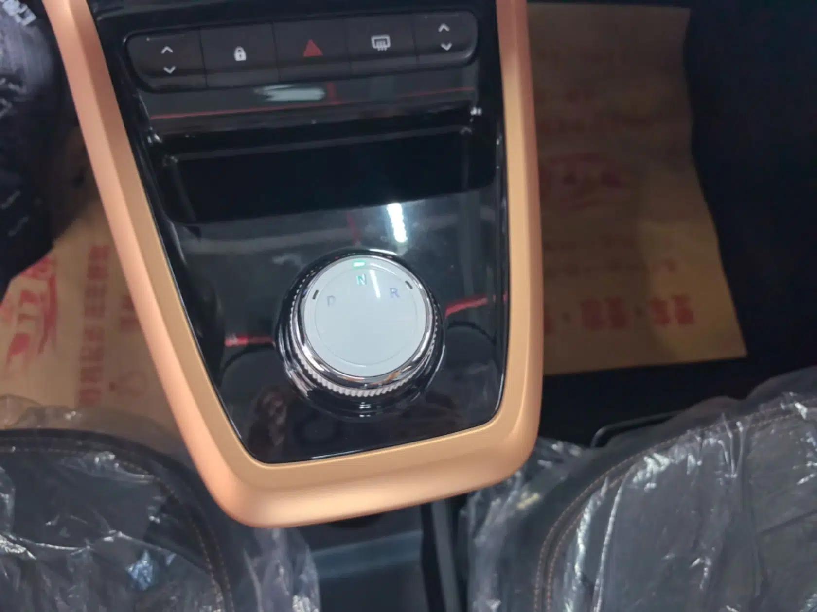 Dongfeng NAMMI BOX 2022 Chasing Wind Edition 331 km Standard Model — миниатюра 21