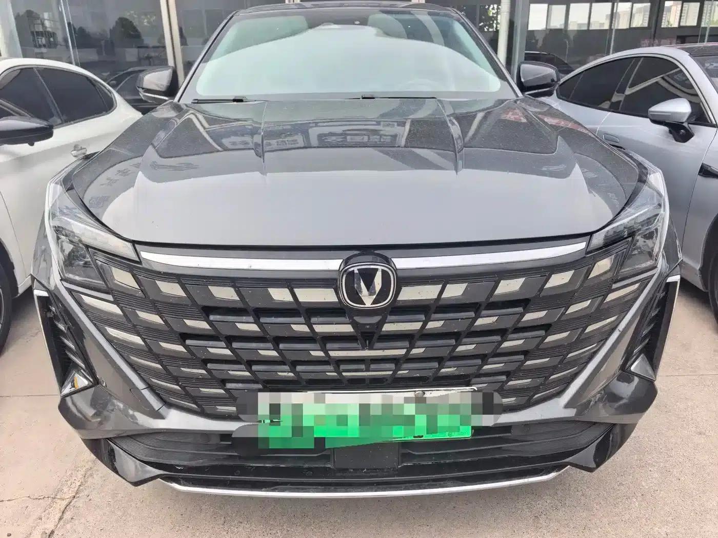 Changan UNI-Z New Energy 2024 Blue Whale Smart Electric iDD 125km Superior Edition — миниатюра 2