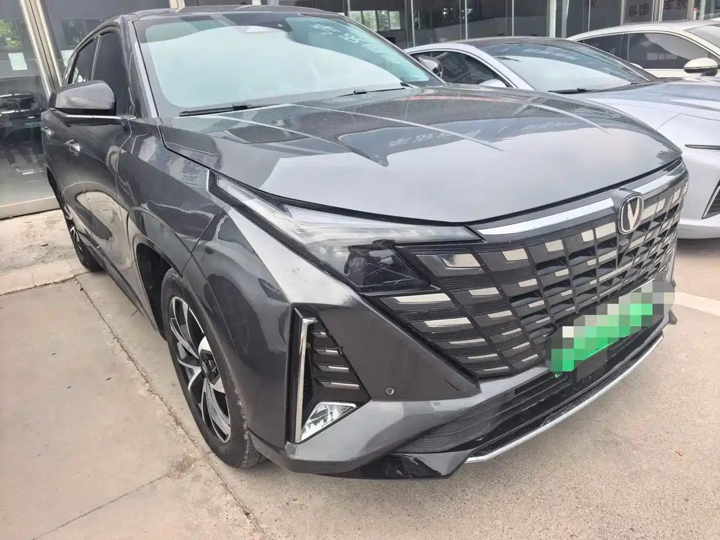 Changan UNI-Z New Energy 2024 Blue Whale Smart Electric iDD 125km Superior Edition — миниатюра 3