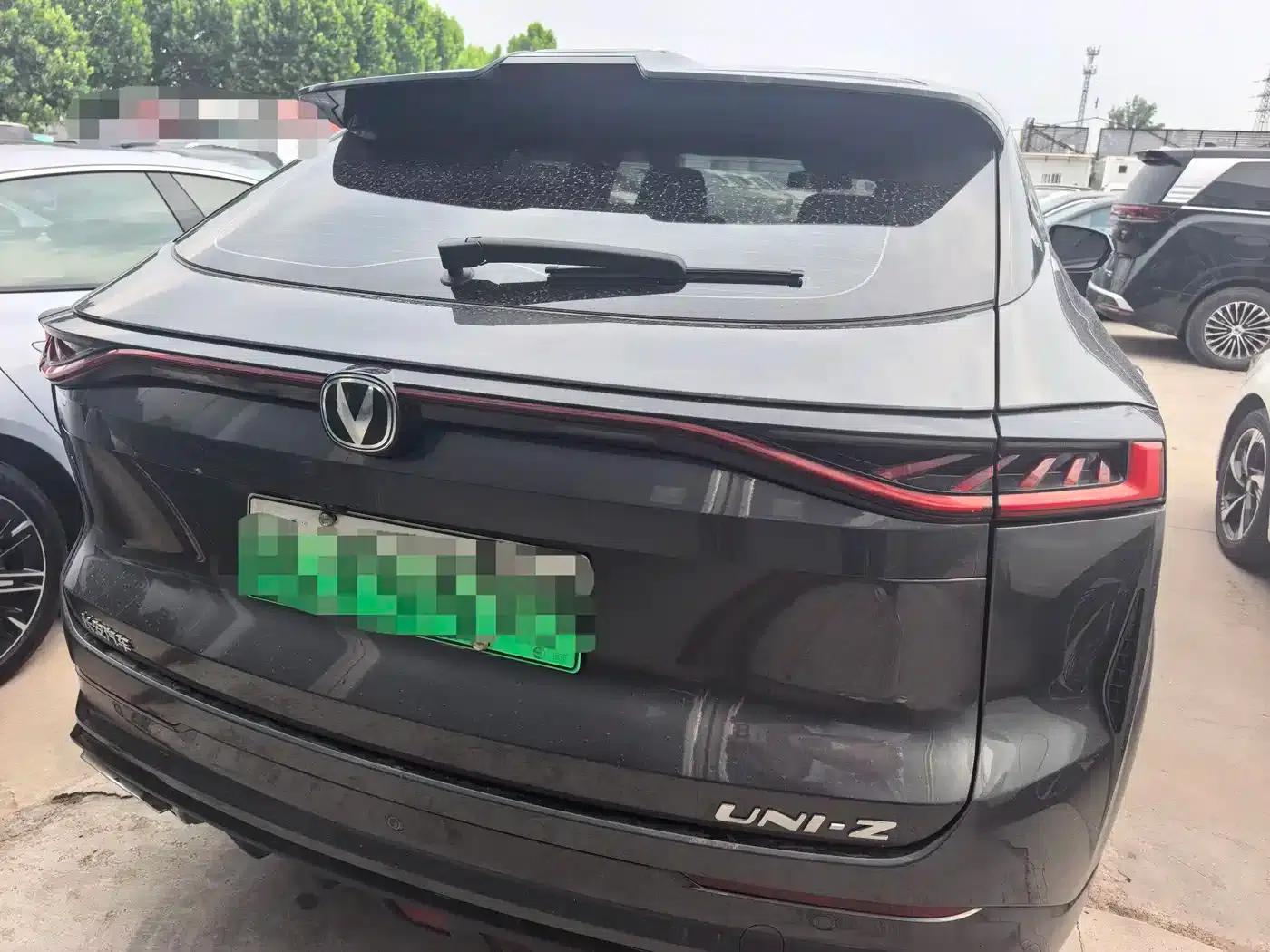 Changan UNI-Z New Energy 2024 Blue Whale Smart Electric iDD 125km Superior Edition — миниатюра 10