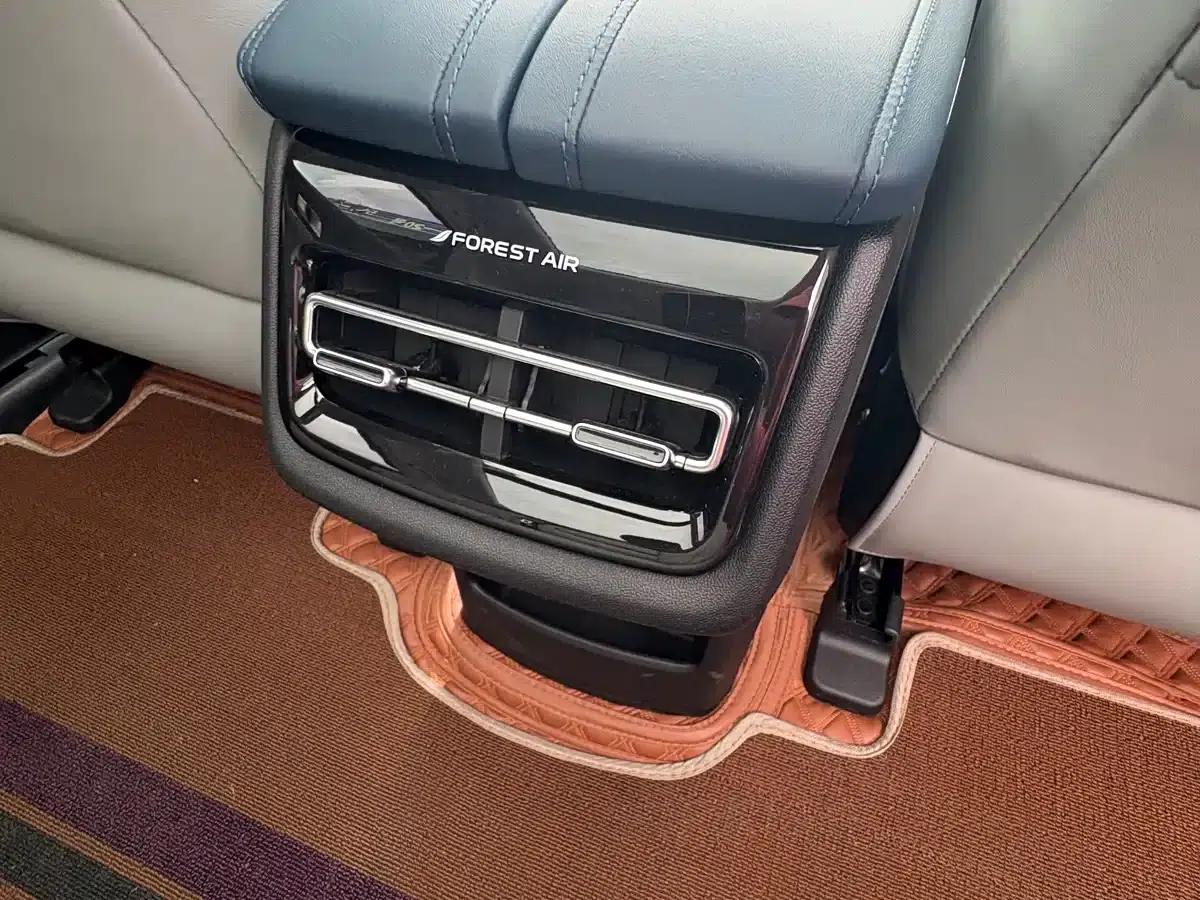 Changan UNI-K Smart Electric iDD 2022 Blue Whale iDD 130km 1.5T Excellent Edition — миниатюра 13