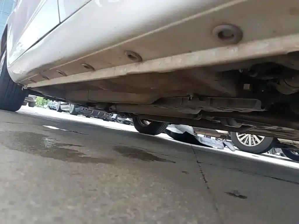 Yuexiang V3 2015 1.4L Manual Comfort Edition (National V Emission Standard) — миниатюра 22
