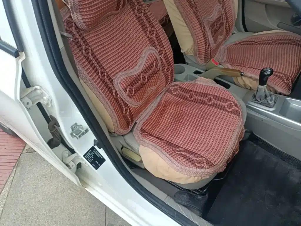 Yuexiang V3 2015 1.4L Manual Comfort Edition (National V Emission Standard) — миниатюра 25