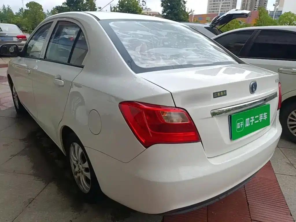 Yuexiang V3 2015 1.4L Manual Comfort Edition (National V Emission Standard) — миниатюра 5
