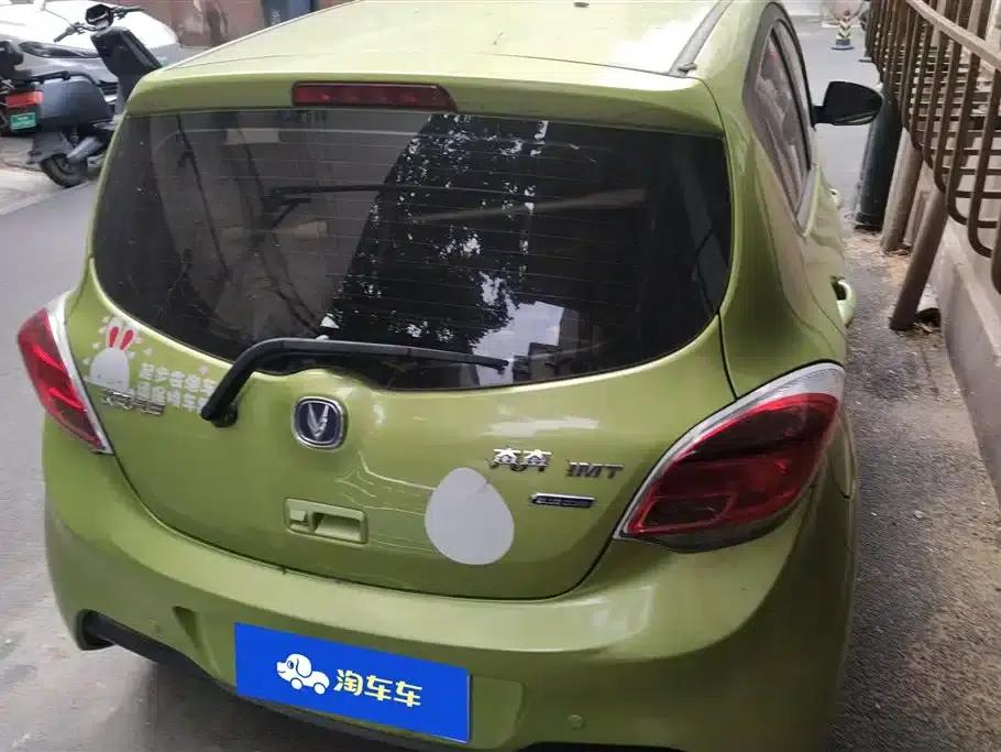 Benben 2015 1.4L IMT Premium Edition (National IV Emission Standard) — миниатюра 3