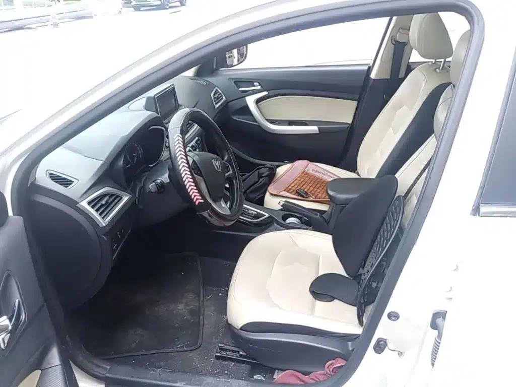 Yuexiang V7 2016 1.6L Automatic Enjoyment Edition (National V Emission Standard) — миниатюра 15