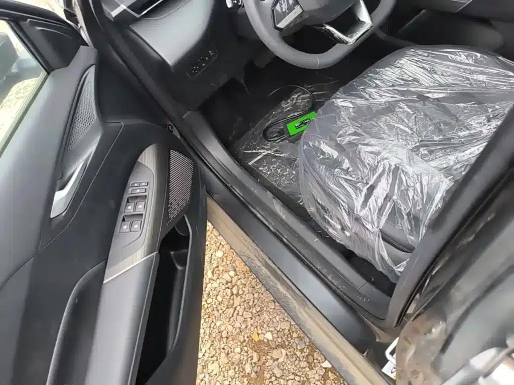 Changan Eado PHEV 2025 Smart Blue Whale 145KM Battleship Edition — миниатюра 16