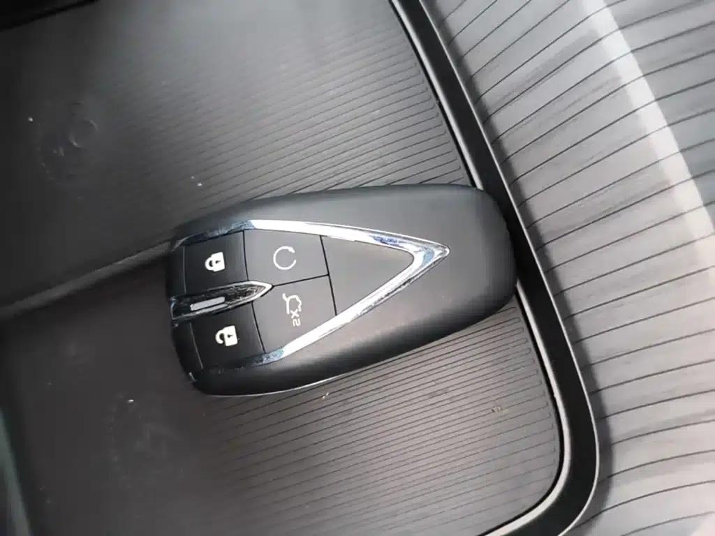 Changan Eado PHEV 2025 Smart Blue Whale 145KM Battleship Edition — миниатюра 9