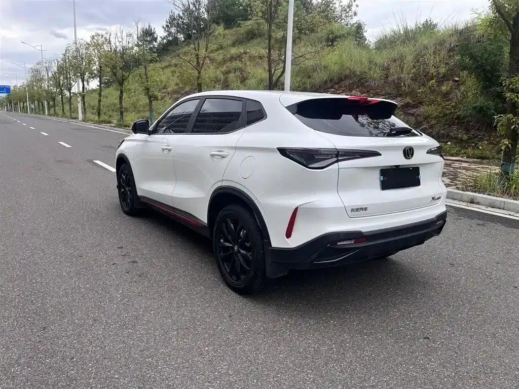 Changan Oushang X5 PLUS 2023 Facelift 1.5T DCT Navigator Edition — миниатюра 9