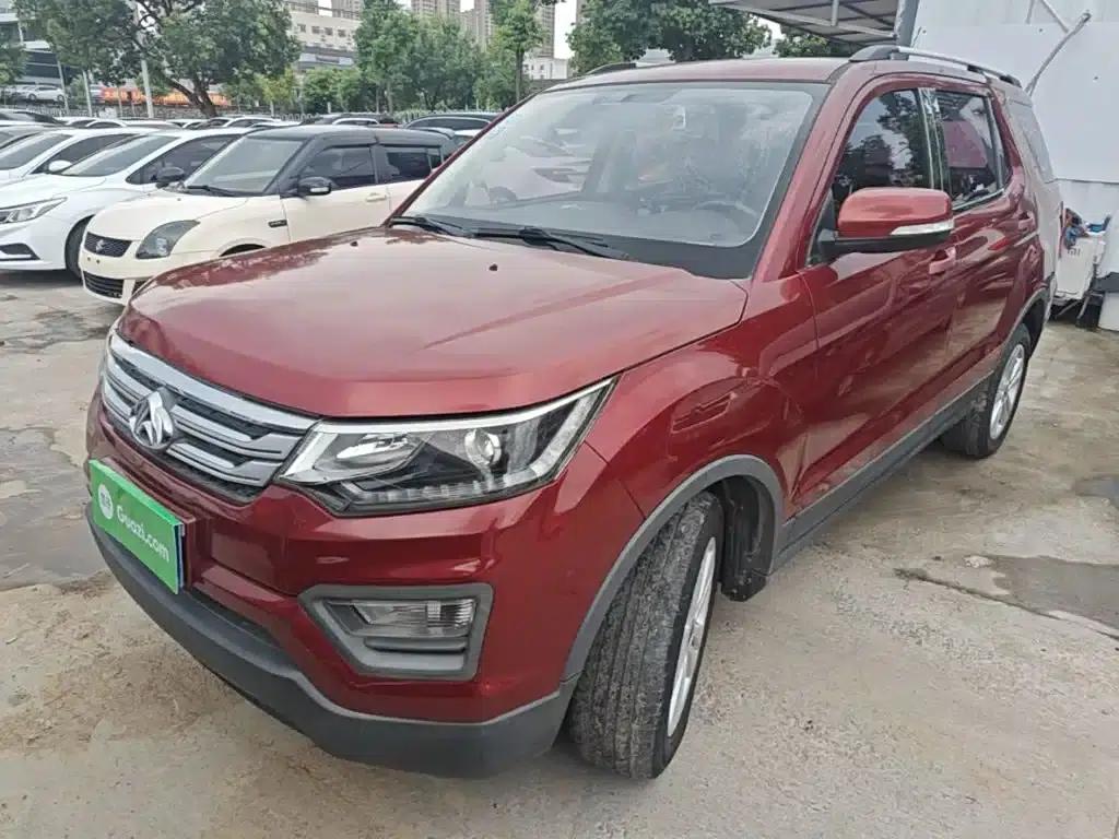 Changan Oushang CX70 2016 1.6L Manual Comfort Model — миниатюра 1