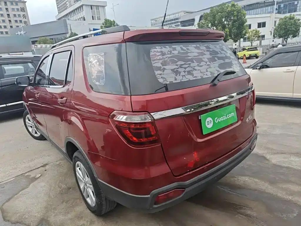 Changan Oushang CX70 2016 1.6L Manual Comfort Model — миниатюра 5