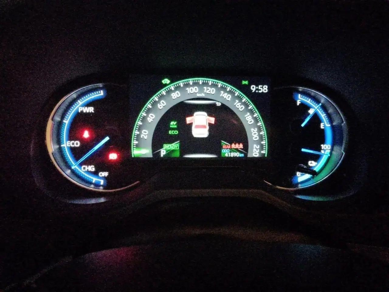 Toyota RAV4 Rongfang Plug-in Hybrid 2021 2.5L Two-Wheel Drive Elite Pro — миниатюра 11