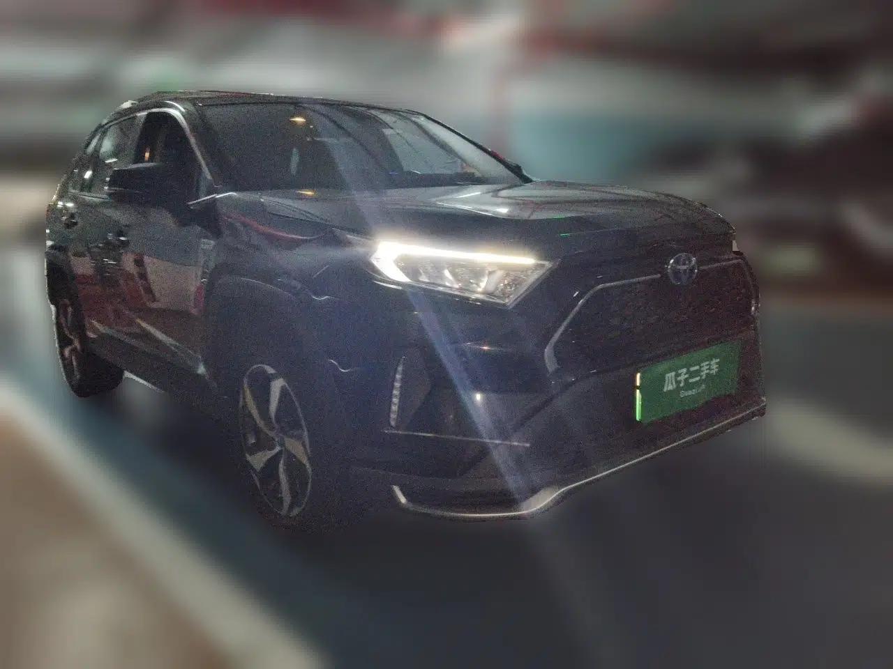 Toyota RAV4 Rongfang Plug-in Hybrid 2021 2.5L Two-Wheel Drive Elite Pro — миниатюра 3