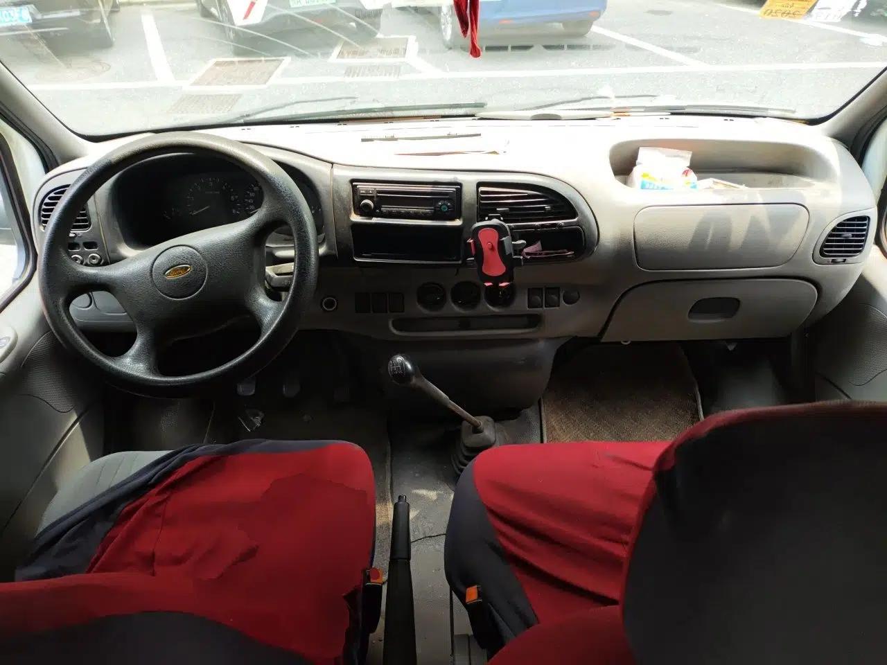 Ford Classic Transit 2009 2.8T Diesel Standard Version Short Wheelbase Mid-Roof JX493ZLQ3 — миниатюра 9