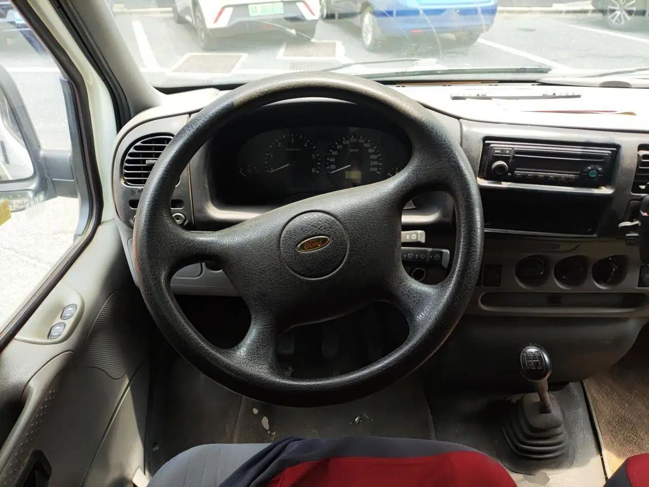 Ford Classic Transit 2009 2.8T Diesel Standard Version Short Wheelbase Mid-Roof JX493ZLQ3 — миниатюра 10