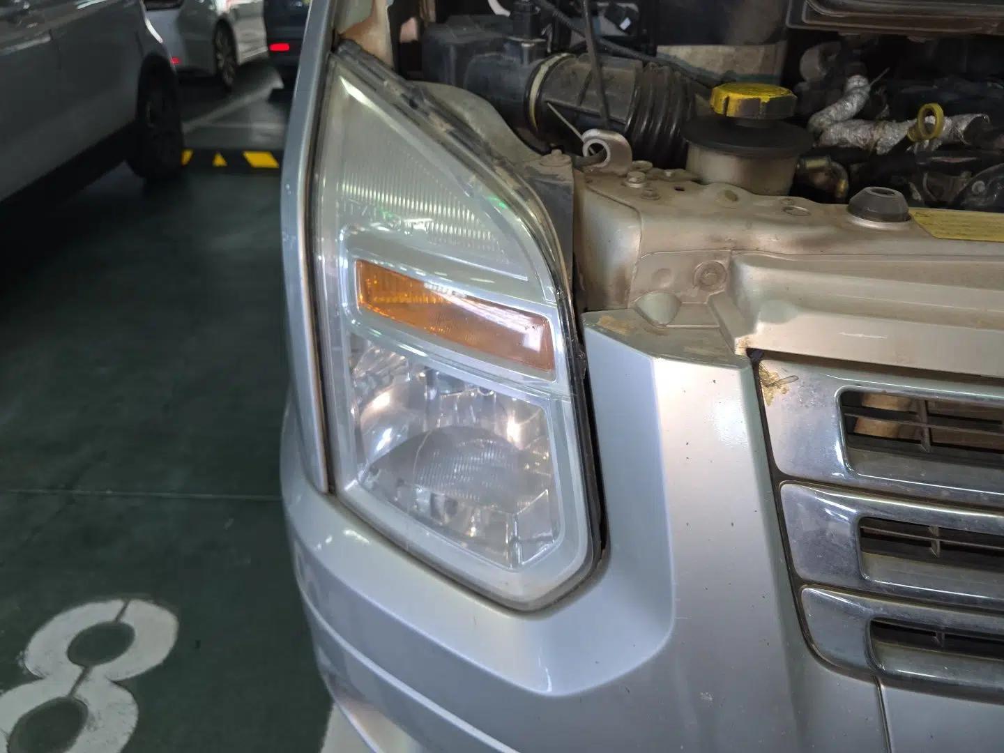 Ford Transit Custom 2013 2.4T Diesel Econo-Logistics Vehicle Short Wheelbase Mid-Roof China IV Standard — миниатюра 7
