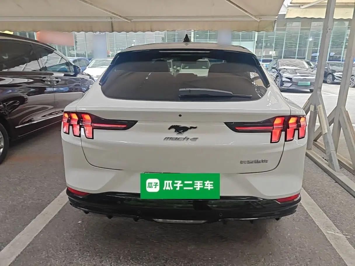 Ford Mustang Mach-E 2021 AION Y Plus Rear-Drive Luxury Edition (Long Range) — миниатюра 5