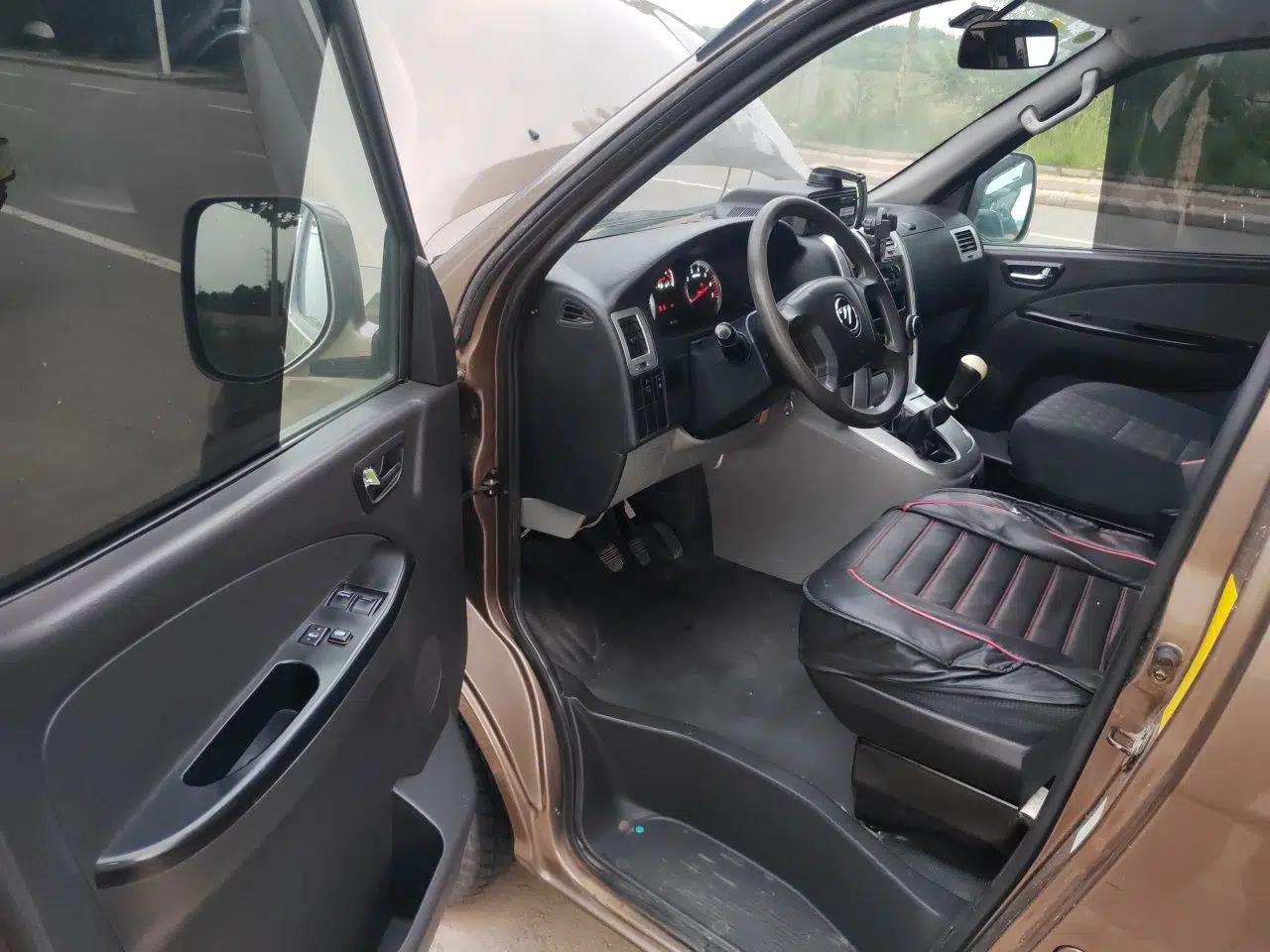 Foton MP-X E Manual‑shift 10‑seat standard mid‑size passenger bus — миниатюра 16
