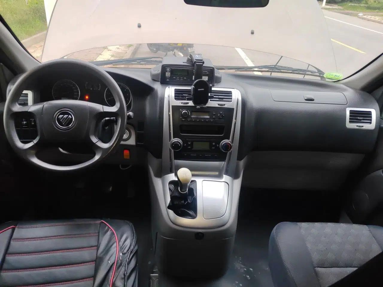 Foton MP-X E Manual‑shift 10‑seat standard mid‑size passenger bus — миниатюра 9