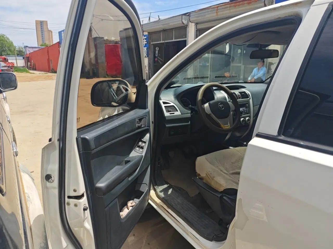 Foton Tunland 2013 2.4L Gasoline Two-Wheel Drive Champion Edition 4G69 — миниатюра 16