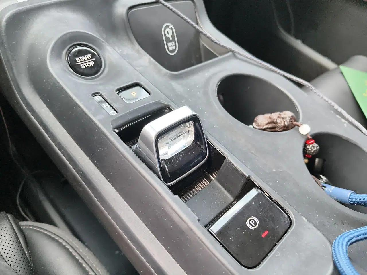 GAC Trumpchi E8 2024 Honor Series 2.0L Honor Edition — миниатюра 14