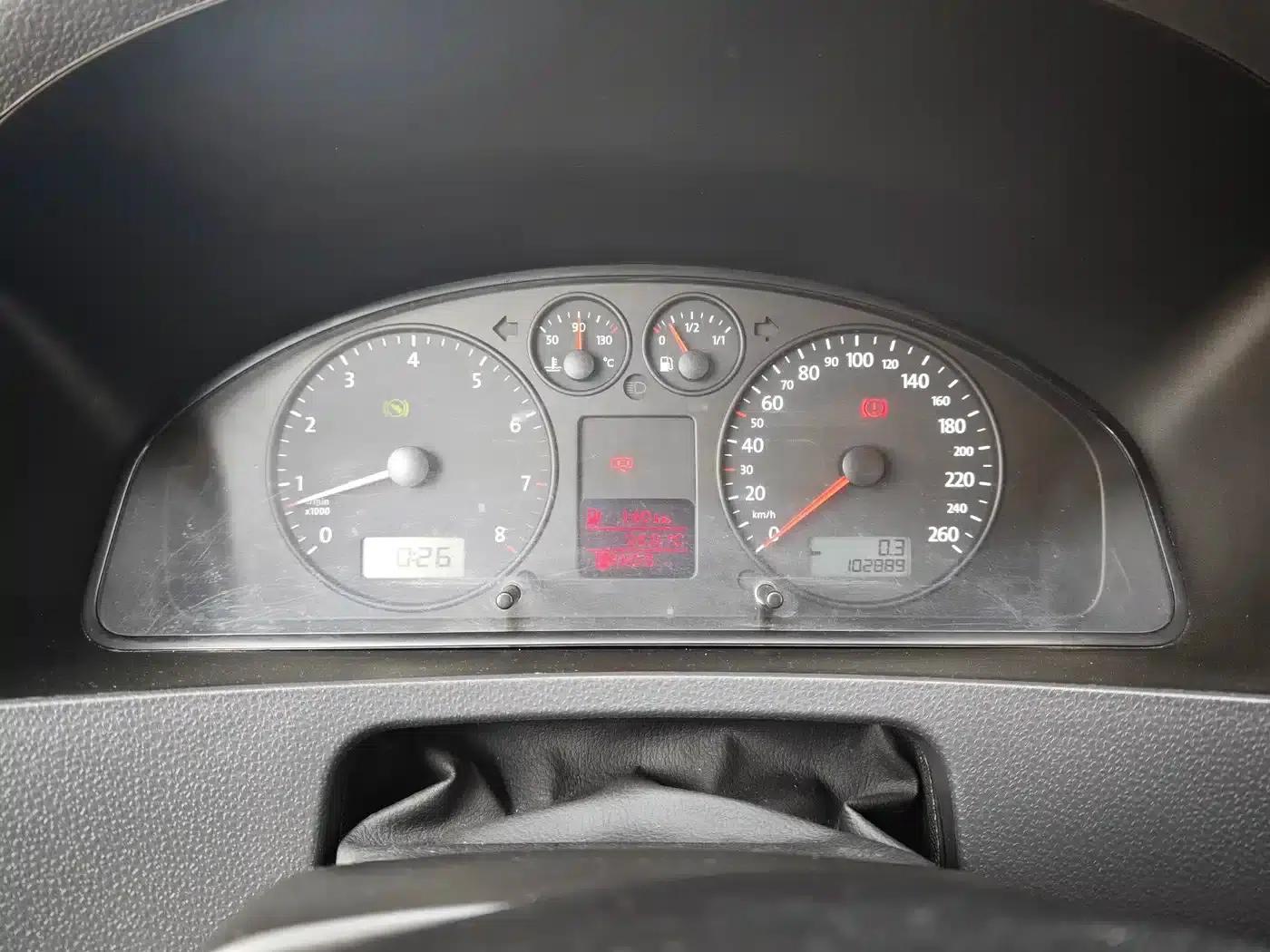 Caravelle 2008 3.2L 2WD Comfort — миниатюра 12