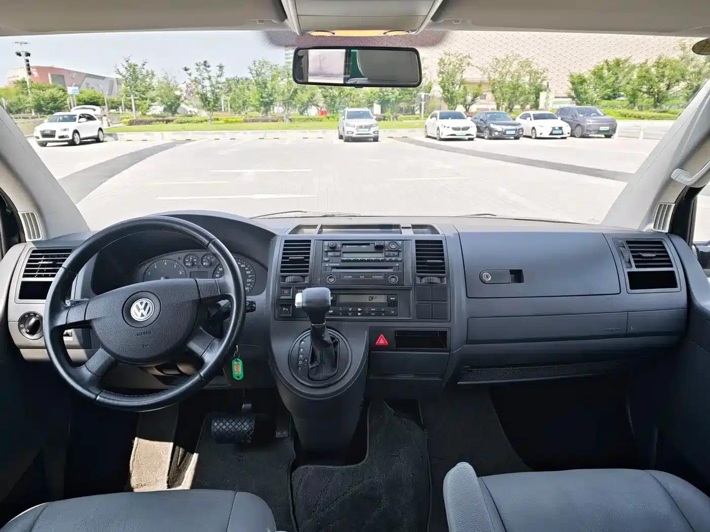 Caravelle 2008 3.2L 2WD Comfort — миниатюра 10