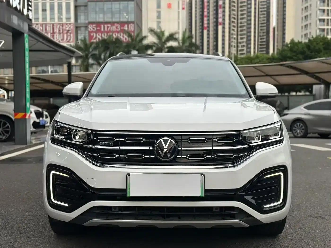 Tayron GTE 2020 1.4T Premium Edition — миниатюра 2