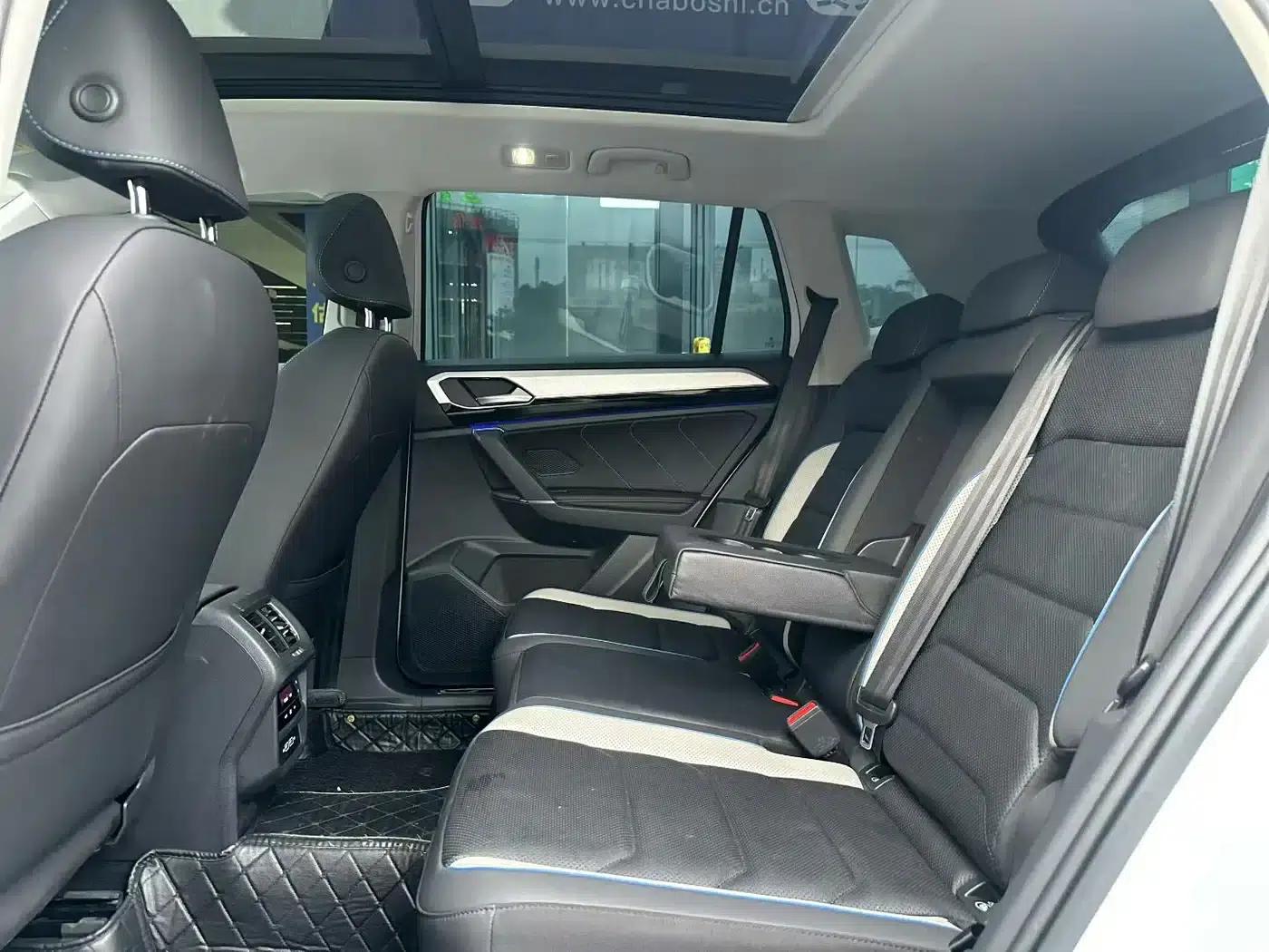 Tayron GTE 2020 1.4T Premium Edition — миниатюра 6