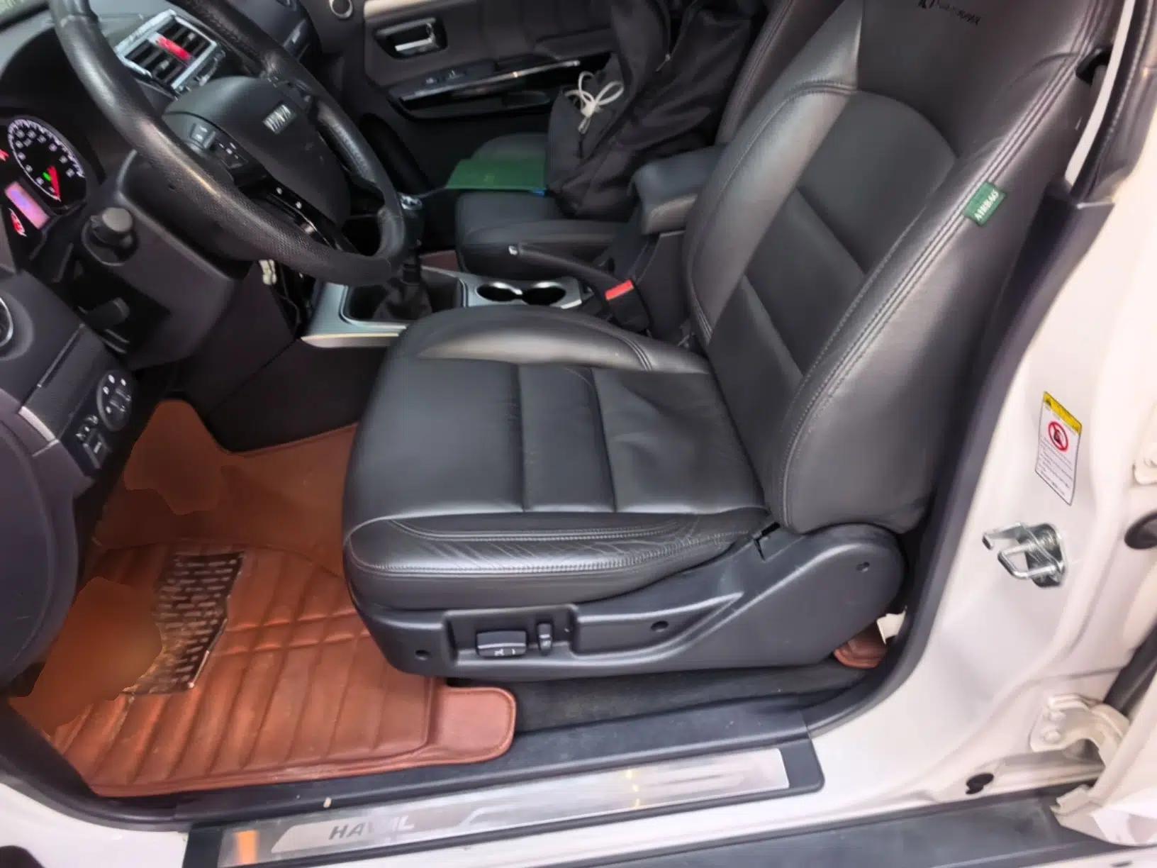 Haval H5 Classic 2016 Classic Edition 2.0T Manual 4x4 Prestige Model — миниатюра 16