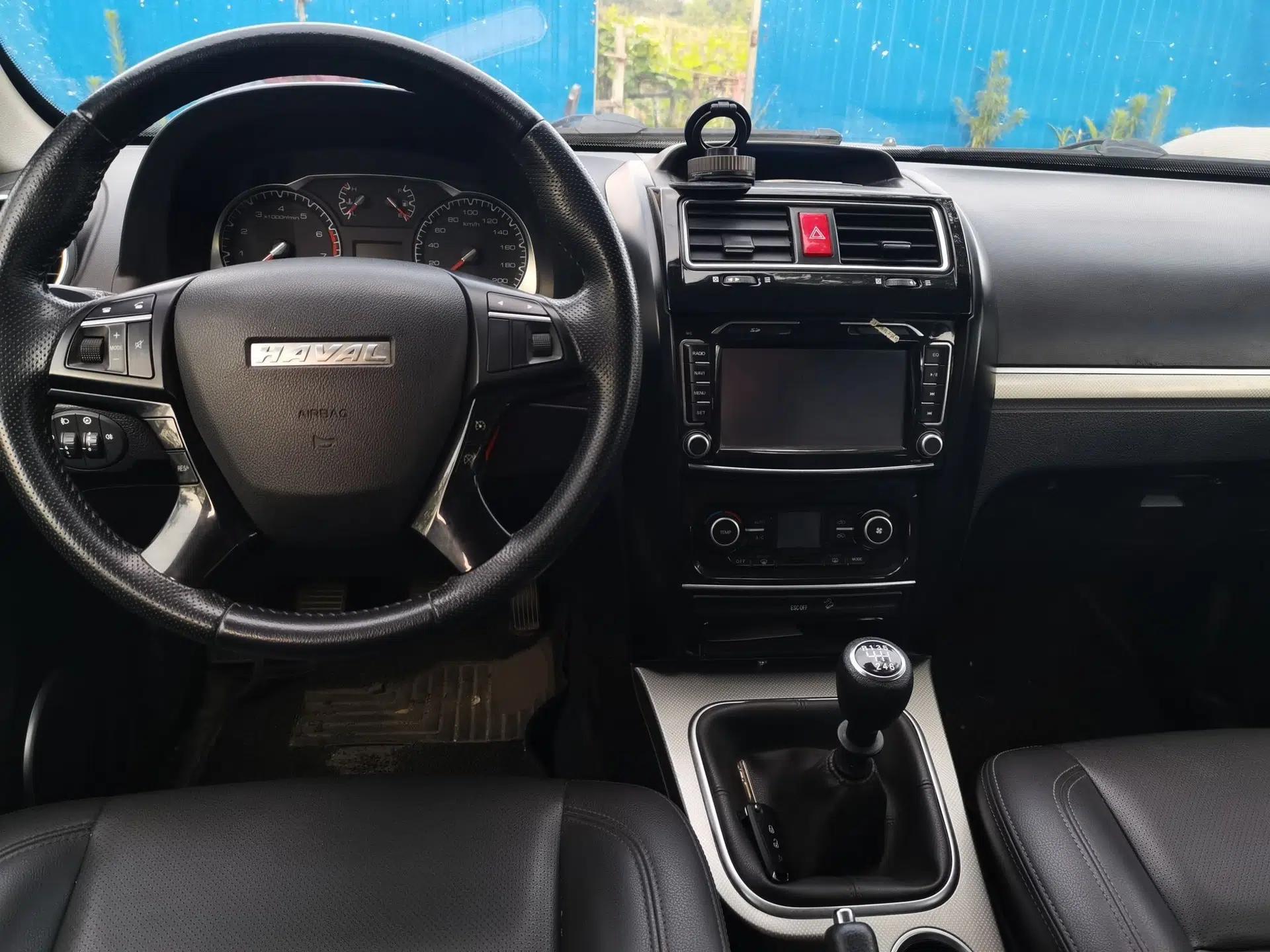 Haval H5 Classic 2016 Classic Edition 2.0T Manual Two-Wheel Drive Elite Model — миниатюра 9
