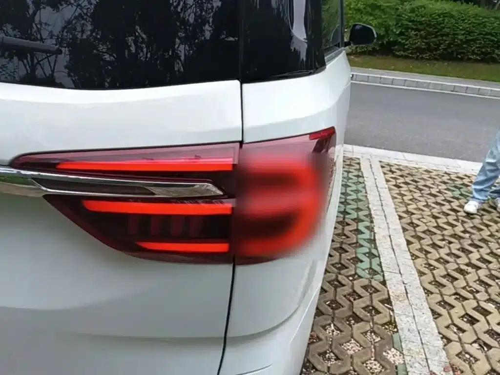 Maxus G20 2021 Facelift PLUS 2.0T Gasoline Automatic Luxury Edition — миниатюра 8