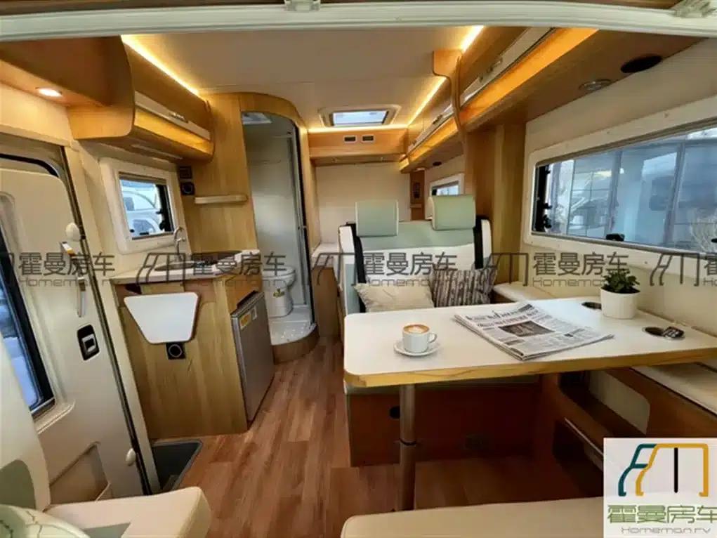 SAIC MAXUS V80 C-type motorhome, 2017 model, 2.5T diesel version — миниатюра 7