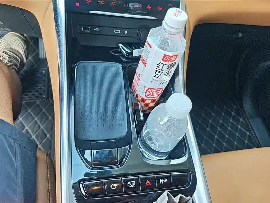 Maxus G50 Plug-in Hybrid 2025 Navigator Edition — миниатюра 16
