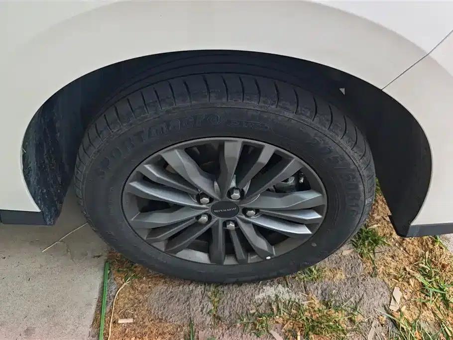 Maxus G50 Plug-in Hybrid 2025 Navigator Edition — миниатюра 6