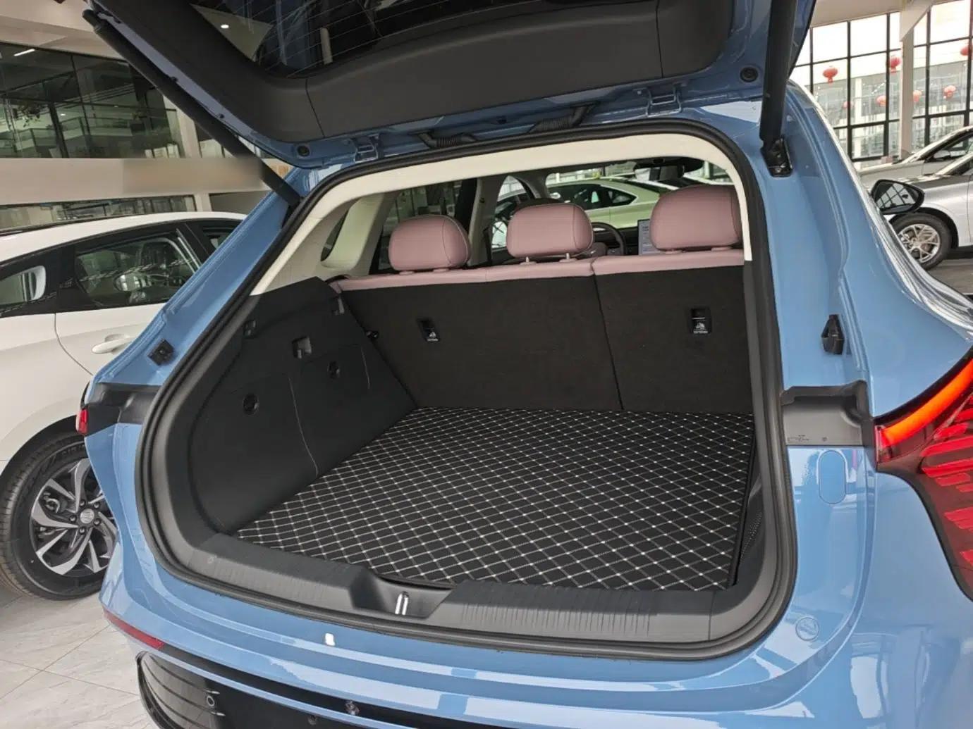 Hongqi Tiangong 06 2025 660 4x4 Smart Selection Edition — миниатюра 27