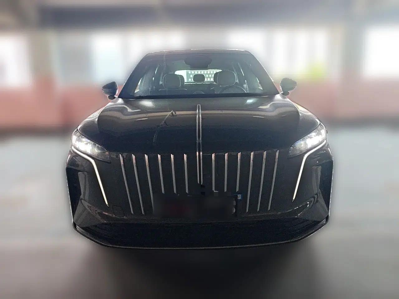 Hongqi HS6 PHEV 2026 240 Smart Hybrid Version — миниатюра 2