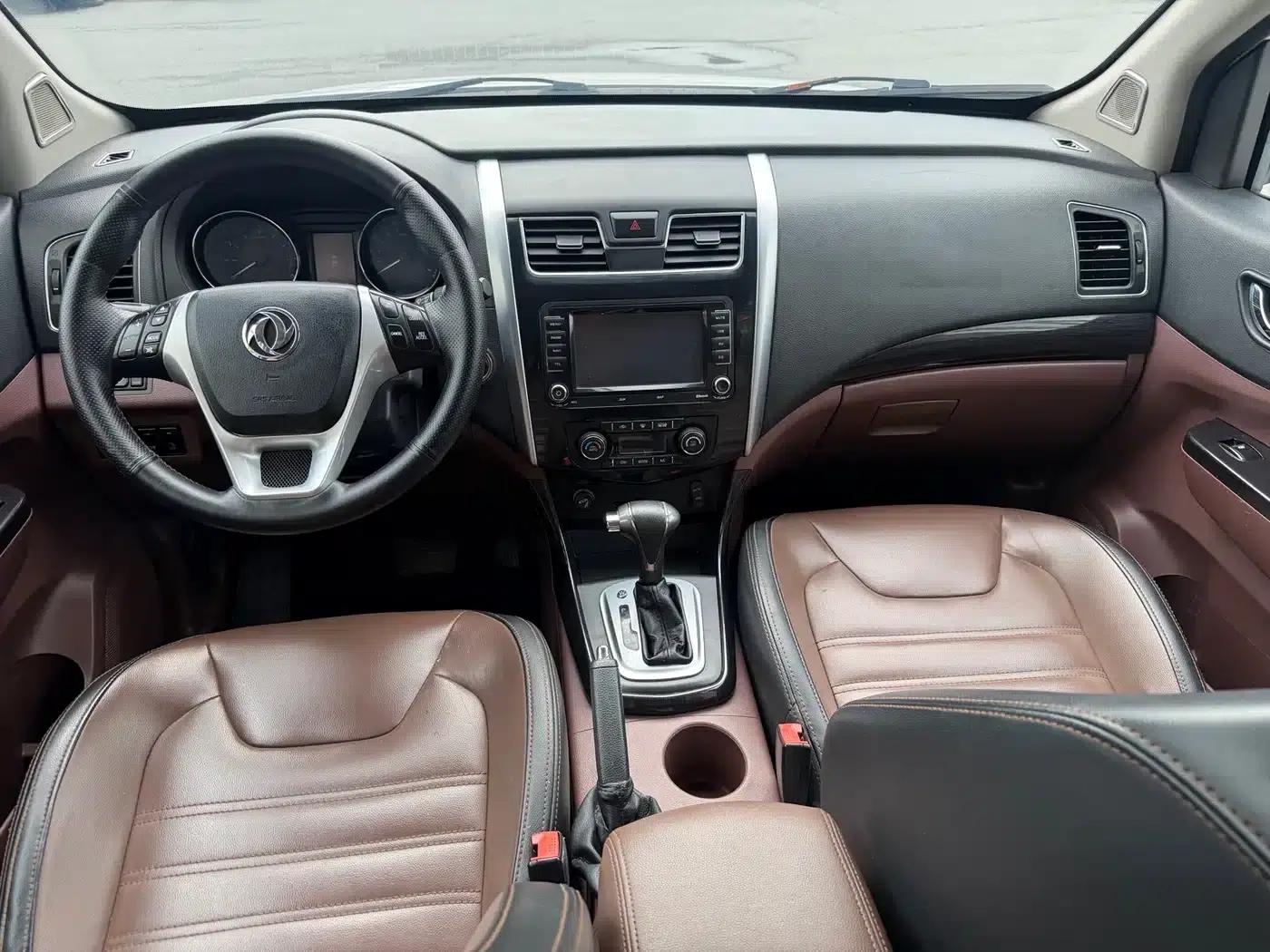 Fengxing SX6 2016 1.6L CVT Premium Edition — миниатюра 11