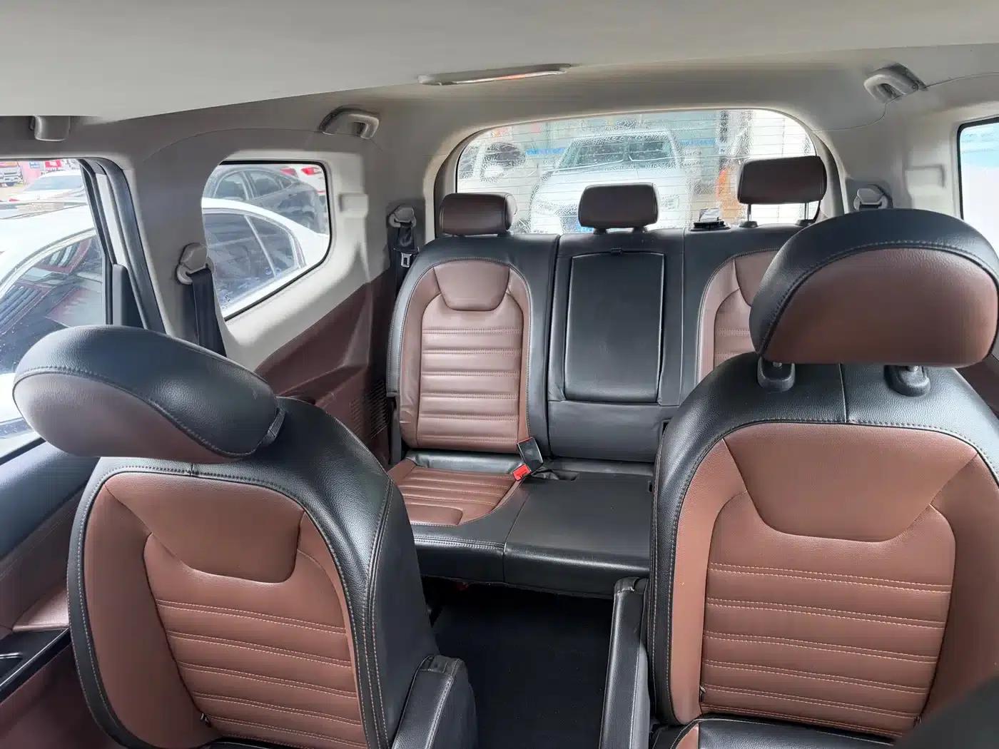 Fengxing SX6 2016 1.6L CVT Premium Edition — миниатюра 17