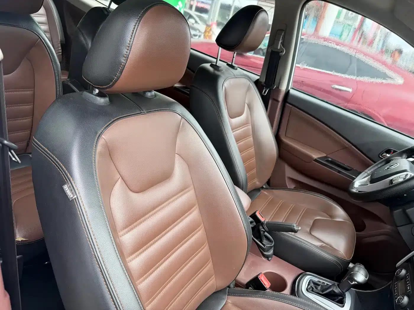 Fengxing SX6 2016 1.6L CVT Premium Edition — миниатюра 18