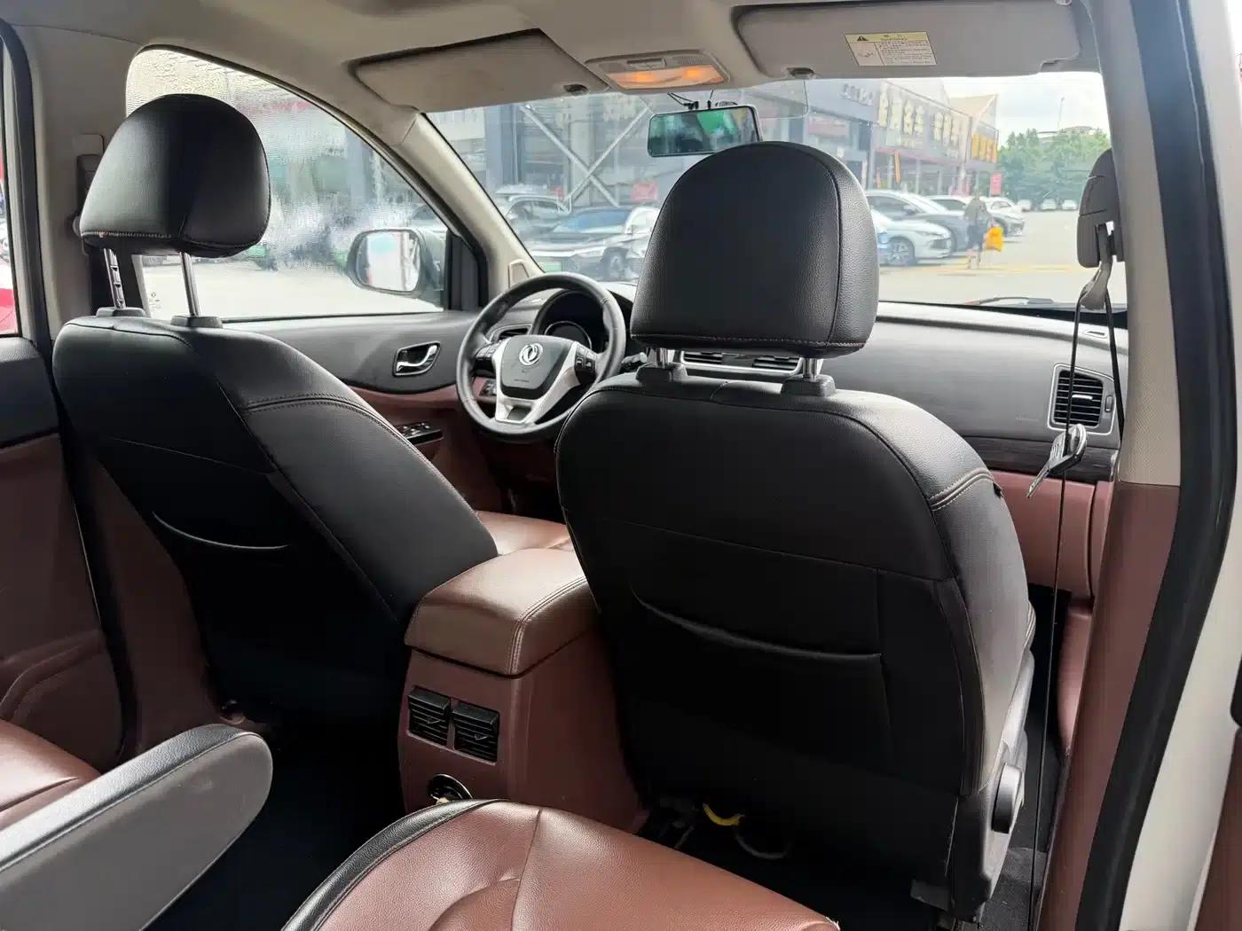 Fengxing SX6 2016 1.6L CVT Premium Edition — миниатюра 21