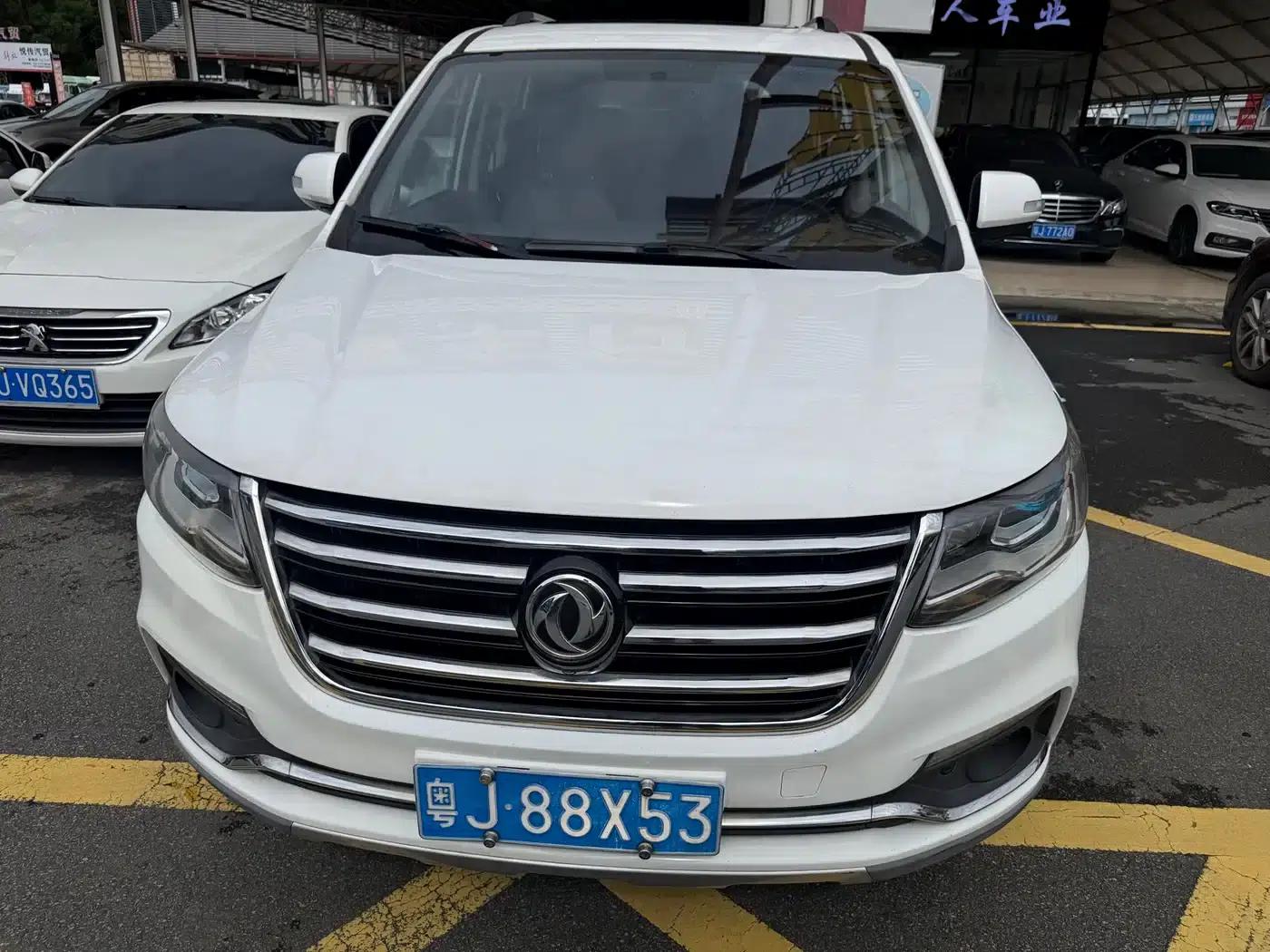 Fengxing SX6 2016 1.6L CVT Premium Edition — миниатюра 4